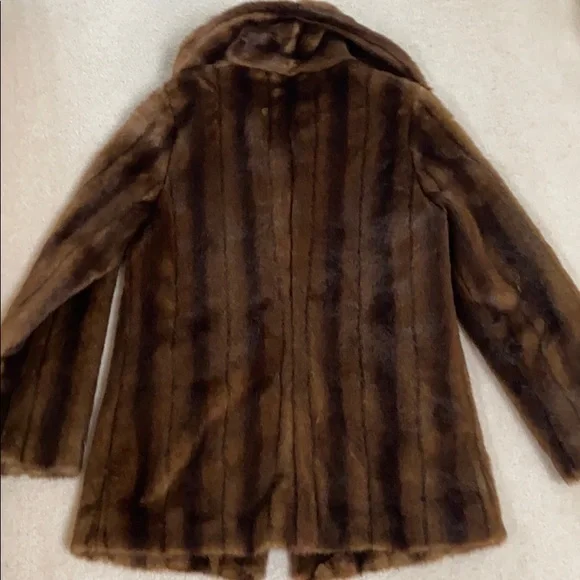 Aqua Brown Faux Fur Coat Mink Look Satin Lining Jacket Size Small - Picture 10 of 10